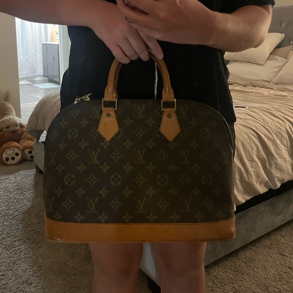** AUTHENTIC ** 1993 LV ALMA BAG - Picture 12 of 14